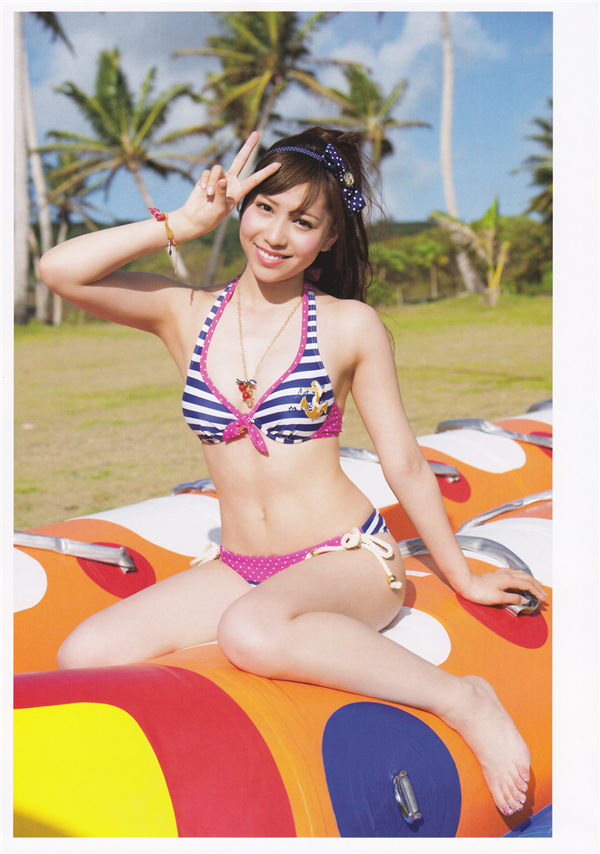 AKB48写真集《AKB48海外旅行日记2·WithSKE48》高清全本[269P] 日系套图-第8张