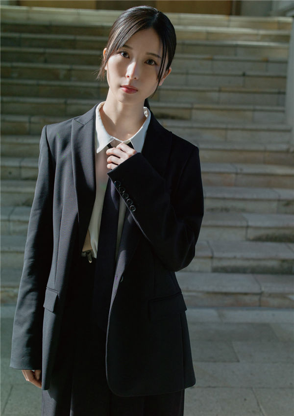 佐佐木琴子1ST写真集《明け方の夢》高清全本[188P] 日系套图-第2张