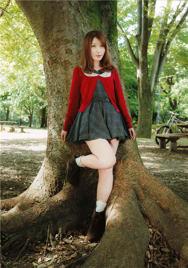内田彩写真集《Pretty&Loud years》高清全本[135P] 日系套图-第3张