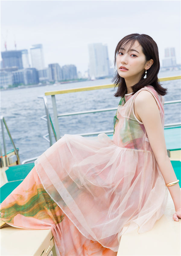 武田玲奈写真集《君の瞳に、９年越しの夢を見る。》高清全本[56P] 日系套图-第6张