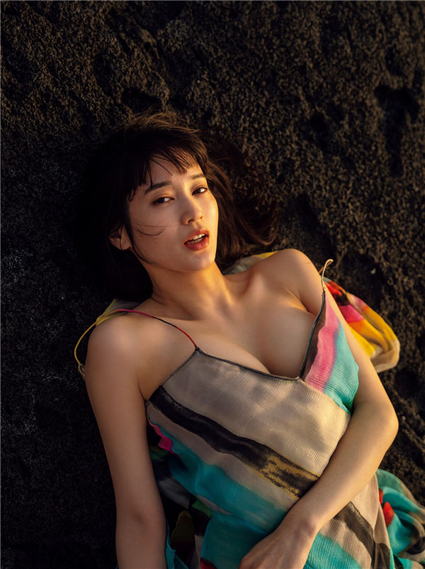 出口亚梨沙写真集《Essence》高清全本[116P] 日系套图-第2张