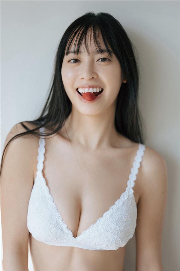 大槻りこ写真集《朝陽と…》高清全本[62P] 日系套图-第5张