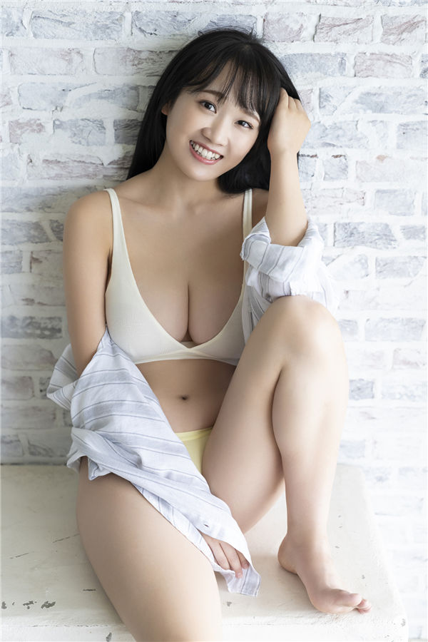 奥村梨穗写真集《奇跡の神乳 vol．1》高清全本[54P] 日系套图-第7张