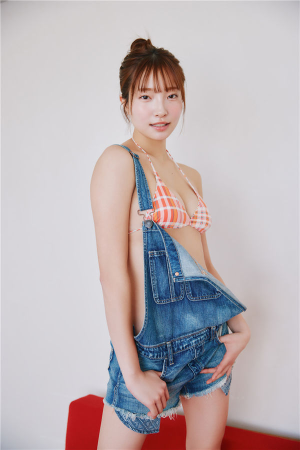 里仲菜月写真集《おとなっちゃん！　ｖｏｌ．１》高清全本[53P] 日系套图-第6张